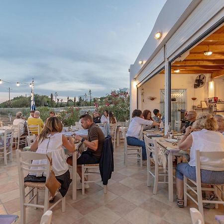 Michalios Luxury Apartments 쿠포니시아 외부 사진