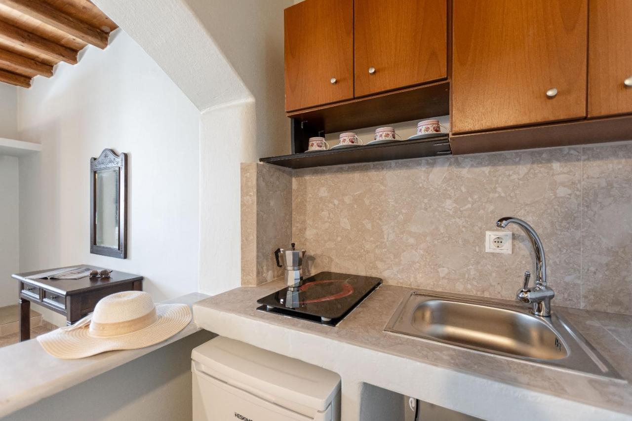Michalios Luxury Apartments 쿠포니시아 외부 사진