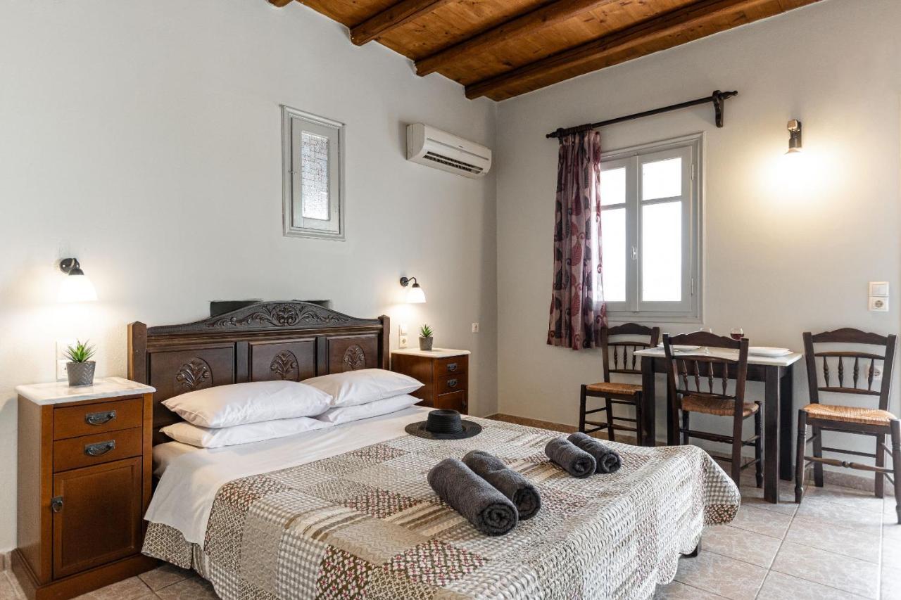 Michalios Luxury Apartments 쿠포니시아 외부 사진